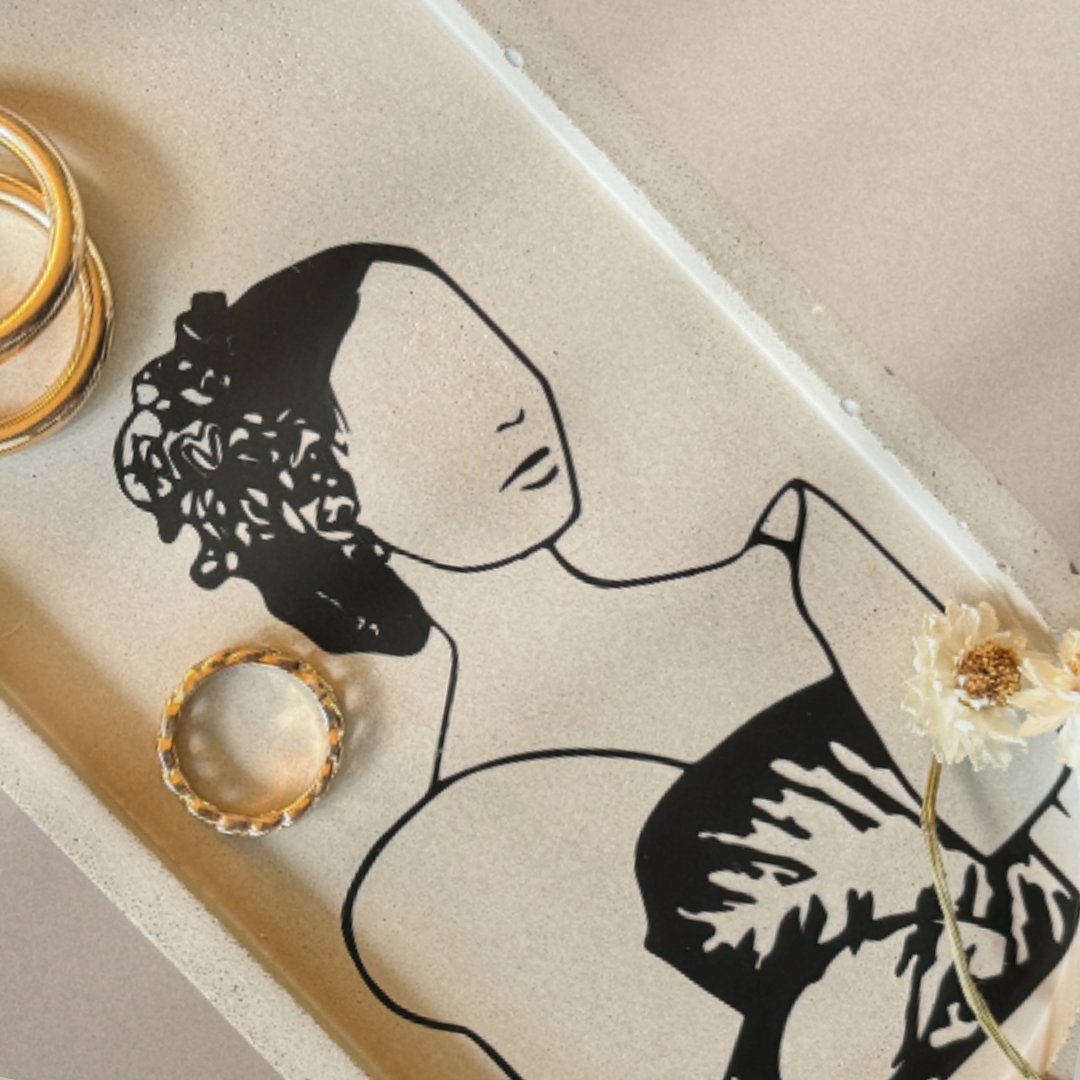 ‘Marites’ Oval Concrete Tray