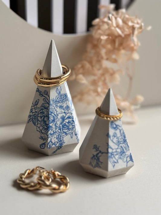 Blue & White ‘Porcelain’ Ring Holders